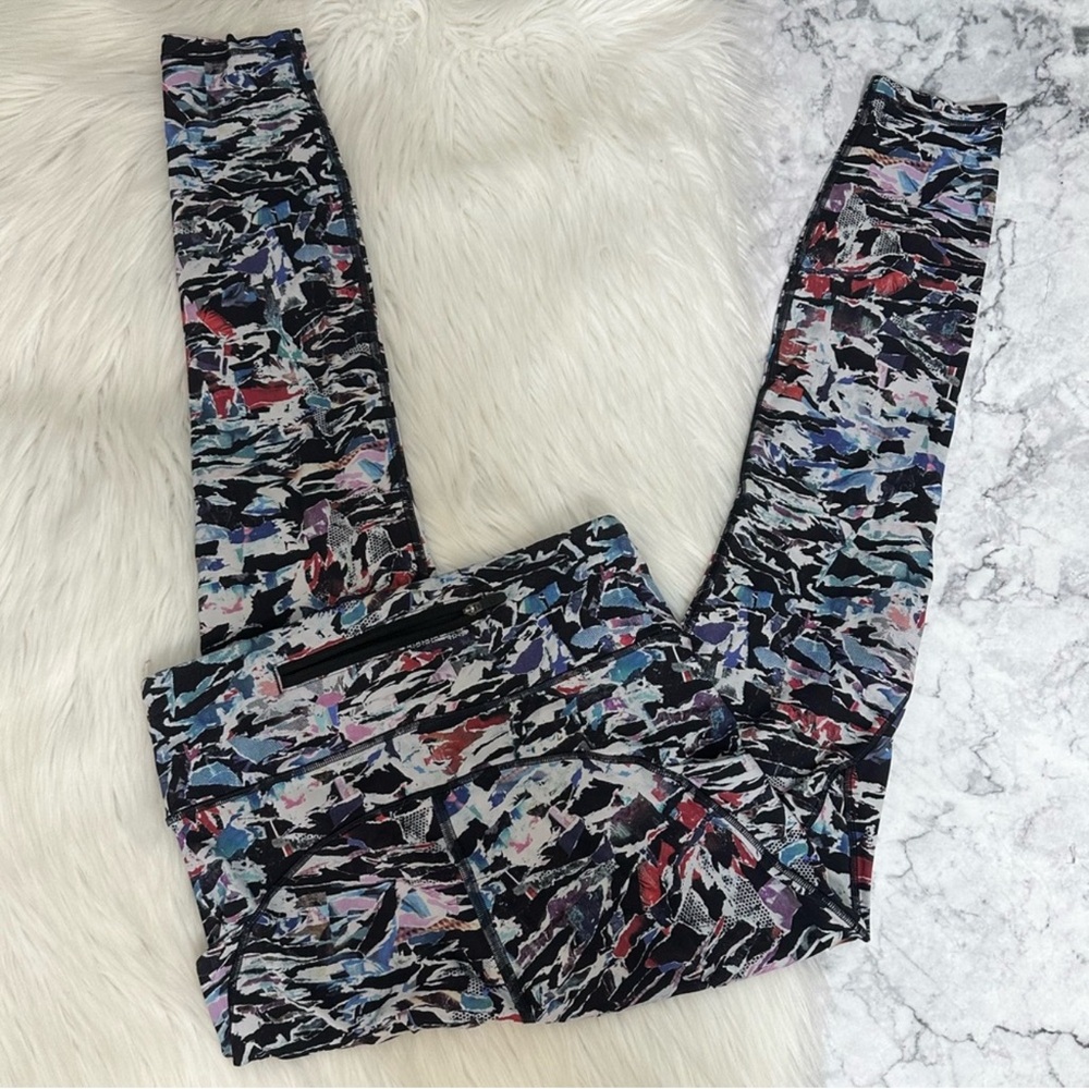 Lululemon Hi-Rise Culture Clash Multi Leggings Size 6